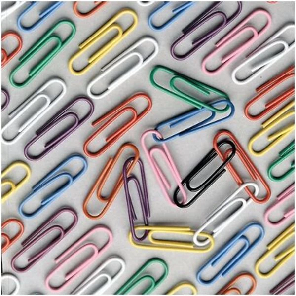 Quill Brand® Small Paper Clips, Assorted Colors, 500/Tub 4 Quill Brand® Small Paper Clips, Assorted Colors, 500/Tub - Image 2