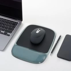 Quill Brand® Mouse Pad With Gel Wrist Rest, Black Crystal -Quill Brand® 77680B09 E9FB 4EC7 98D6253BF195C15D s7